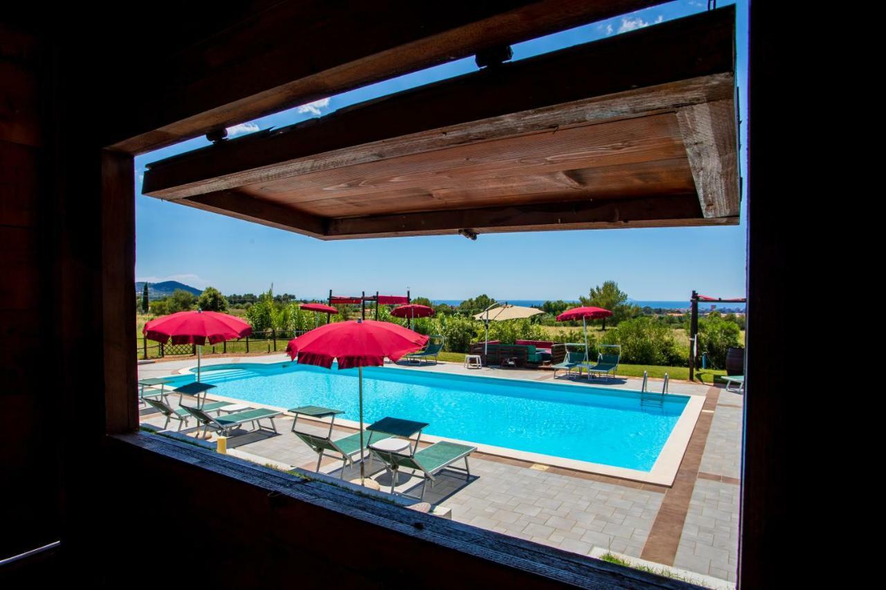 Villa Liburnia Ливорно Екстериор снимка